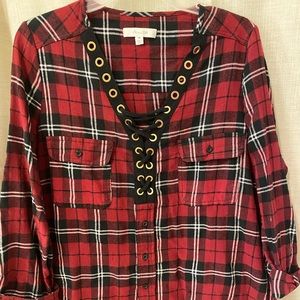 Women’s Plaid Blouse